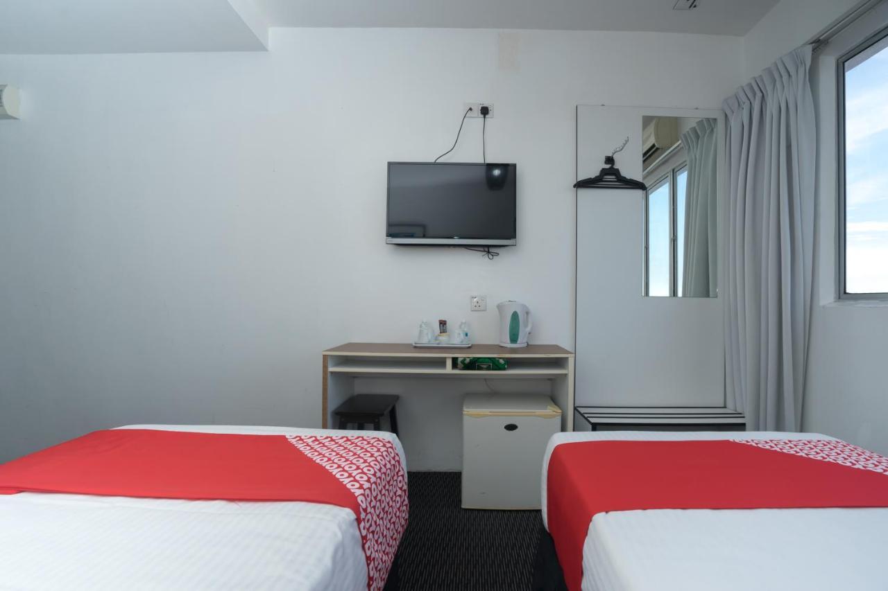 Capital O Ridel Hotel Кота Бару Екстериор снимка