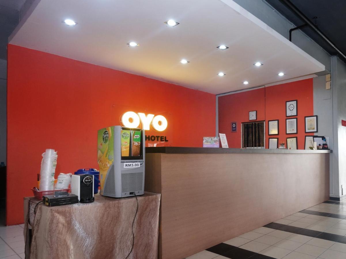 Capital O Ridel Hotel Кота Бару Екстериор снимка